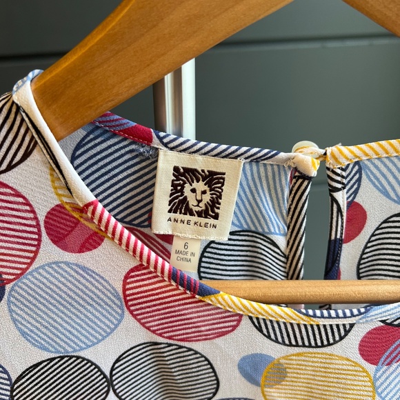 Anne Klein Sleeveless Blouse - Picture 2 of 6